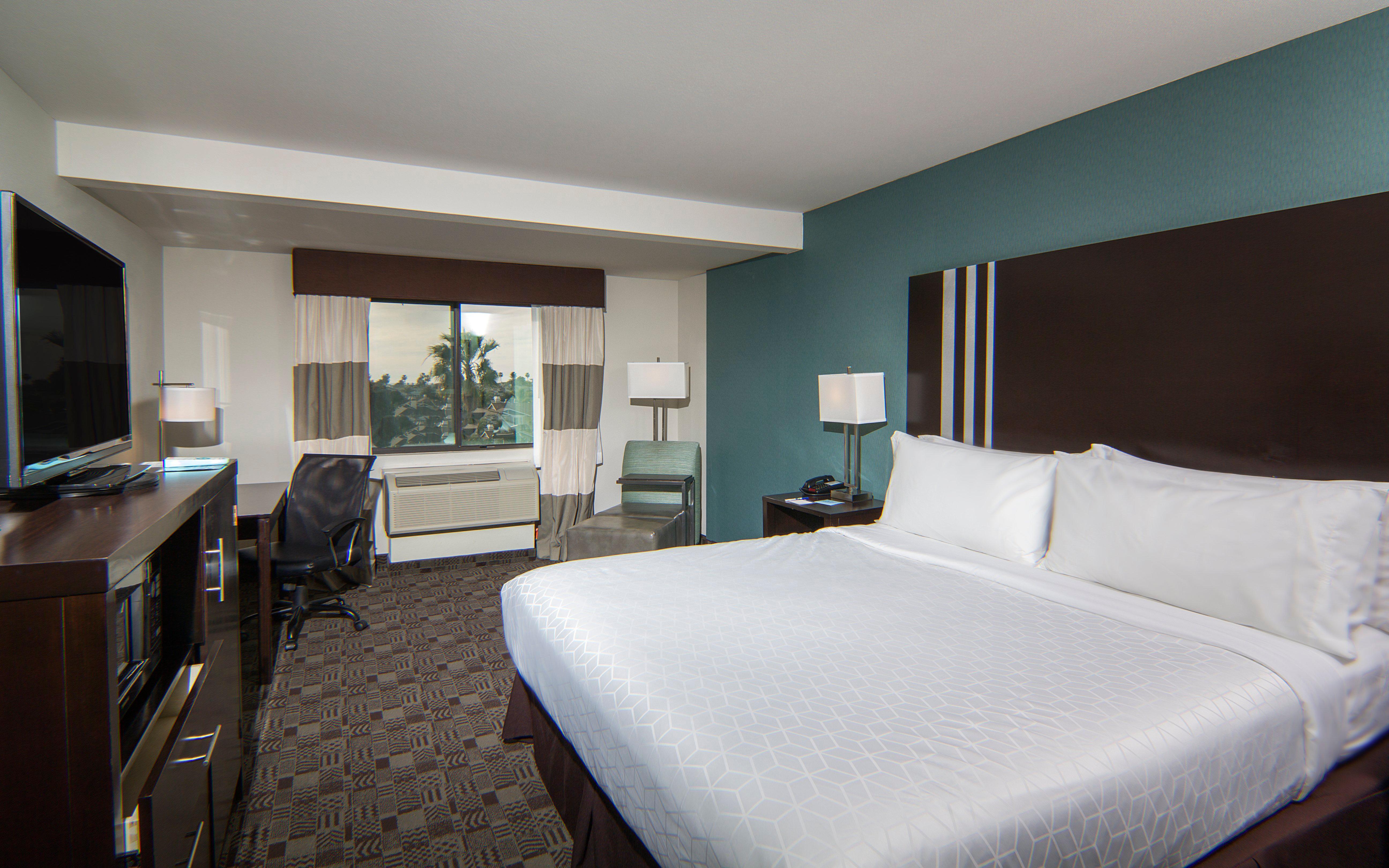 Holiday Inn Express Hotel & Suites Carlsbad Beach By Ihg Exterior foto