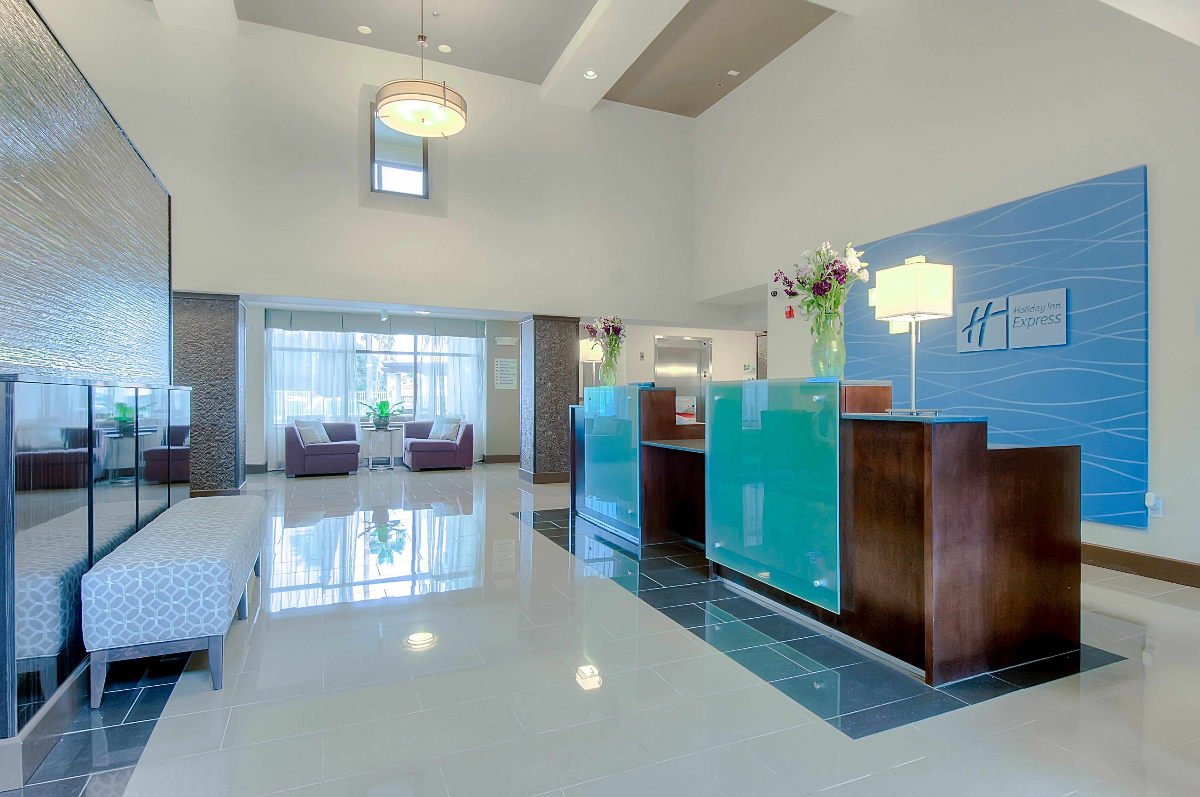 Holiday Inn Express Hotel & Suites Carlsbad Beach By Ihg Exterior foto